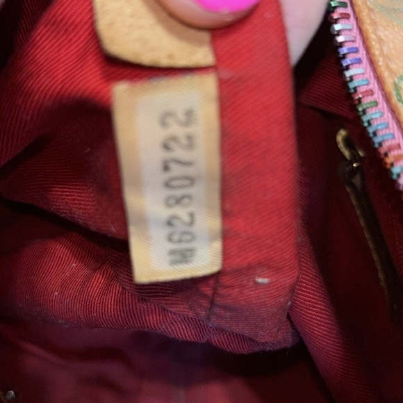 Dooney & Bourke Graffiti Duffle Bag, Peach, 🍑, EUC, NCO, 15x7 - Picture 8 of 9